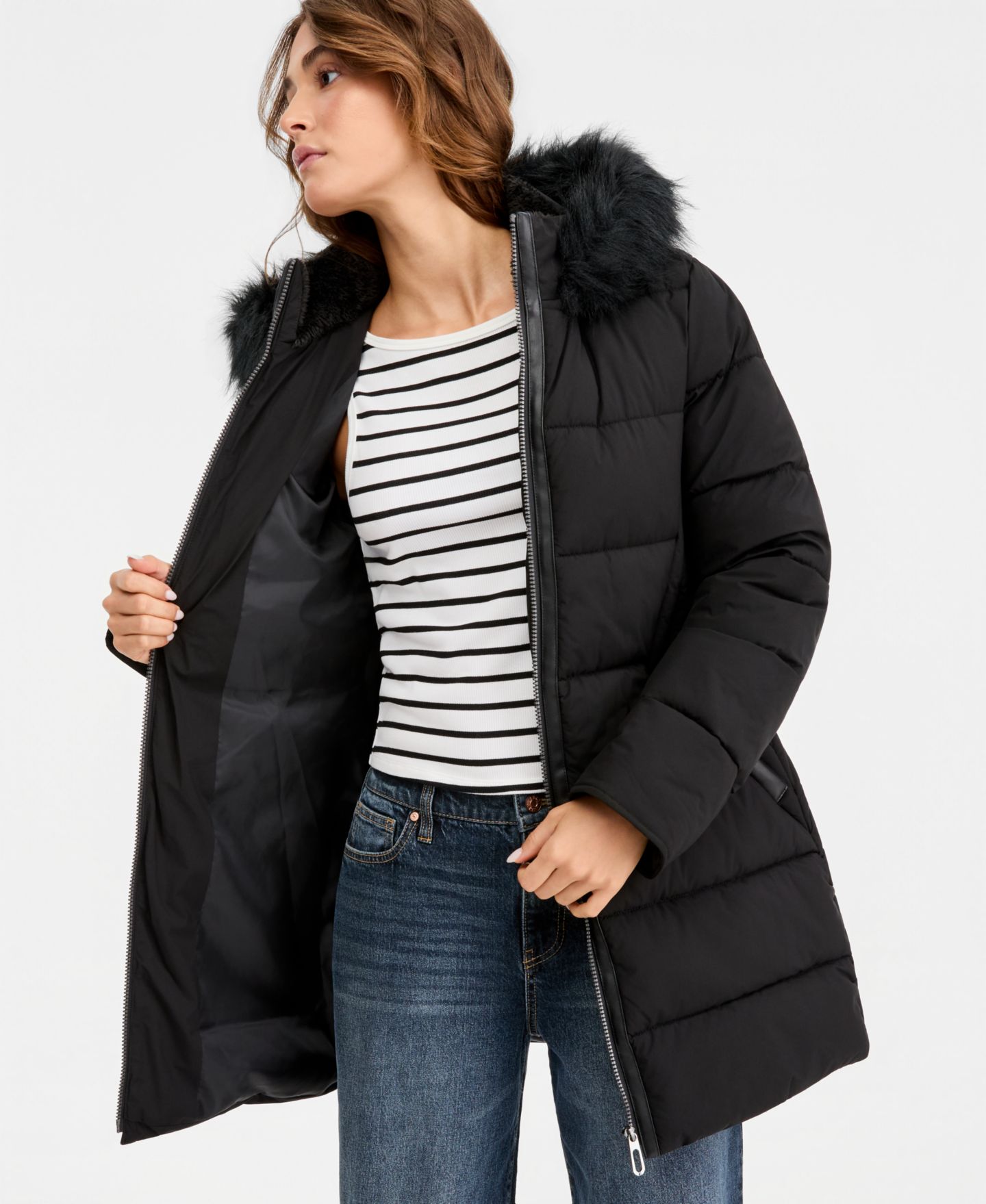 Женская куртка Maralyn & Me Juniors' Hooded Faux-Fur-Trim Puffer, цвет: Чёрный — фото 4