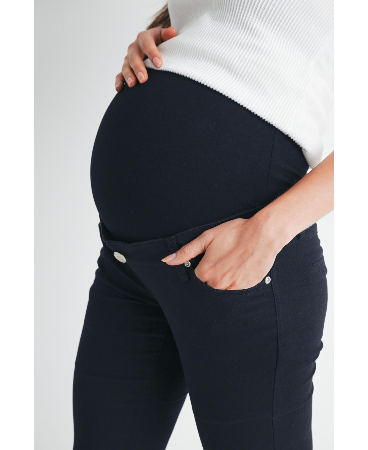 Женские брюки Hello Miz Maternity Straight Leg Pants with Over the Belly Panel and Pockets, цвет: Чёрный — фото 5