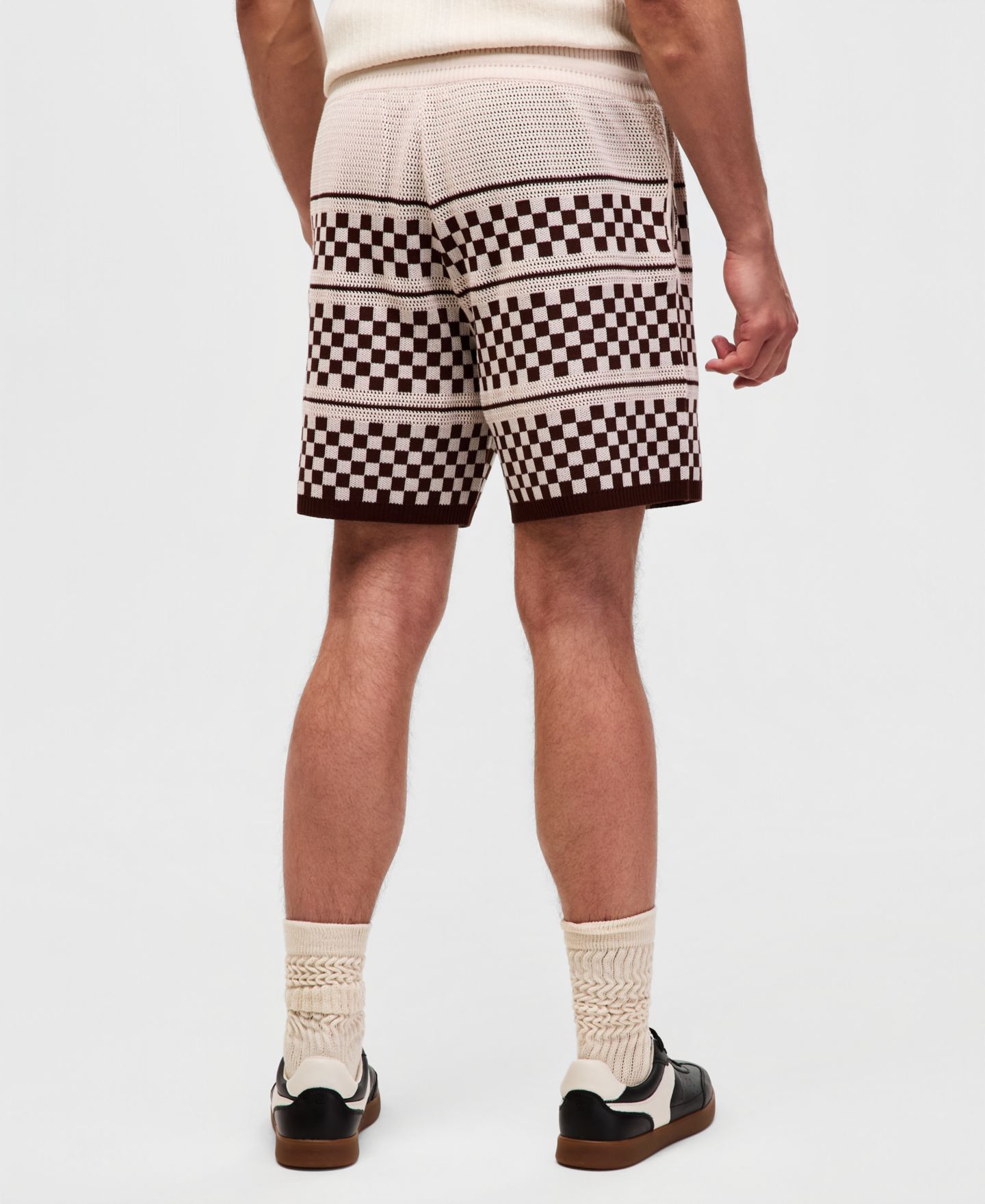 Мужские шорты Macy's Mode of One Check Sweater Shorts, Exclusive, цвет: Нейтральный — фото 4
