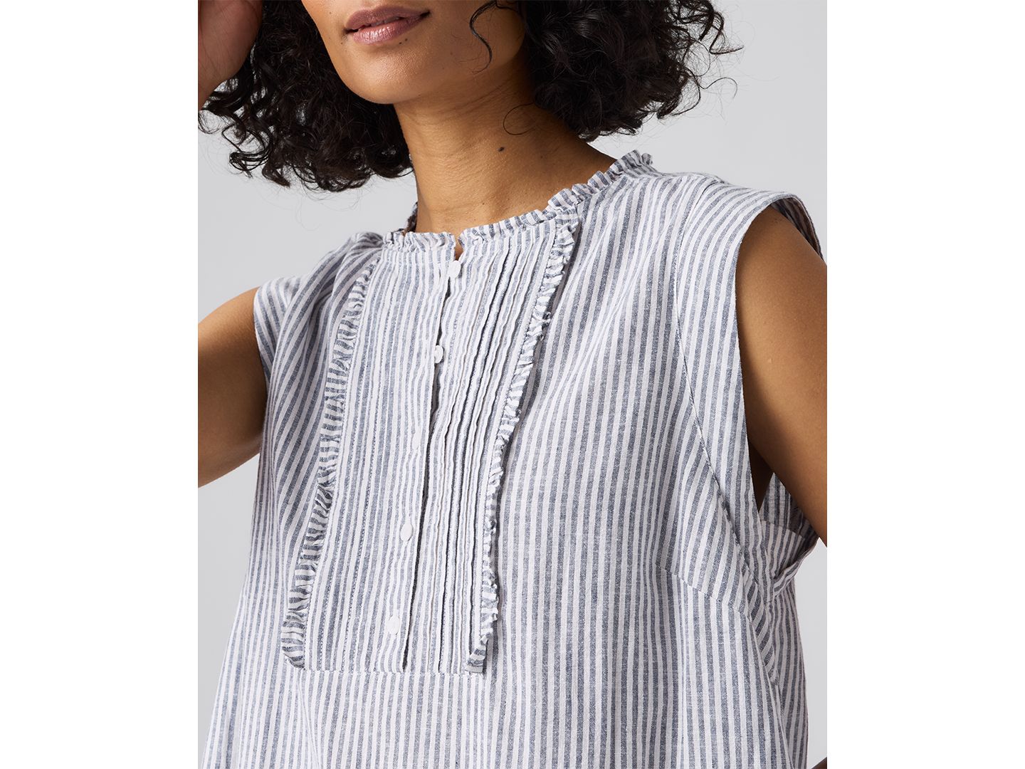 Женское платье Levi's Premium Linen-Blend Solara Sleeveless Dress, цвет: Полосатый винтажный индиго — фото 2