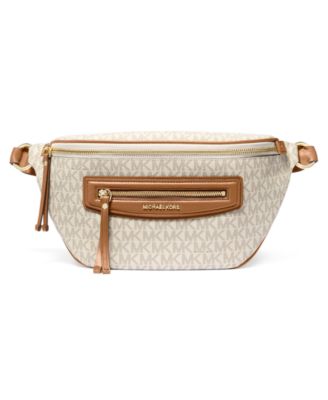 Jet Set Medium Sling Messenger Handbag