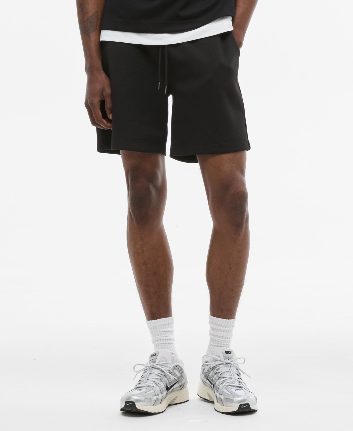 Мужские шорты Mode of One Solid 7" Sweat Shorts, Macy's Exclusive, цвет: Глубокий чёрный — фото 3