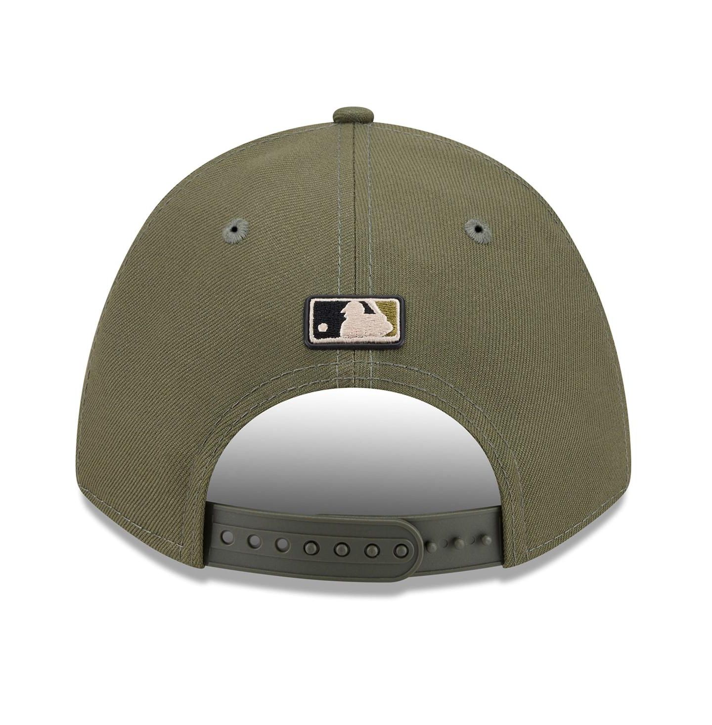 Детская кепка New Era Olive Baltimore Orioles 2026 Armed Forces Day 9FORTY M-Crown Adjustable Hat — фото 4