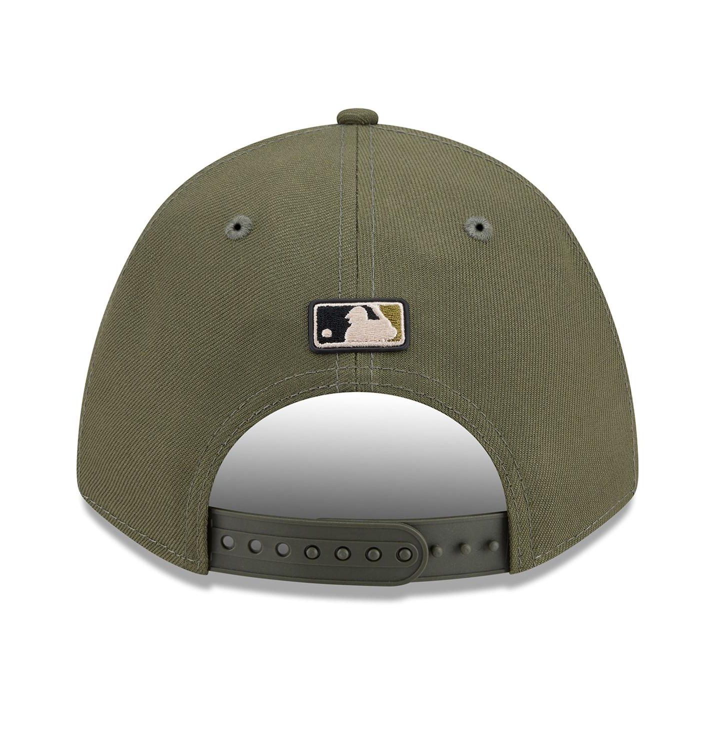 Детская кепка New Era Olive Kansas City Royals 2026 Armed Forces Day 9FORTY M-Crown Adjustable Hat — фото 3