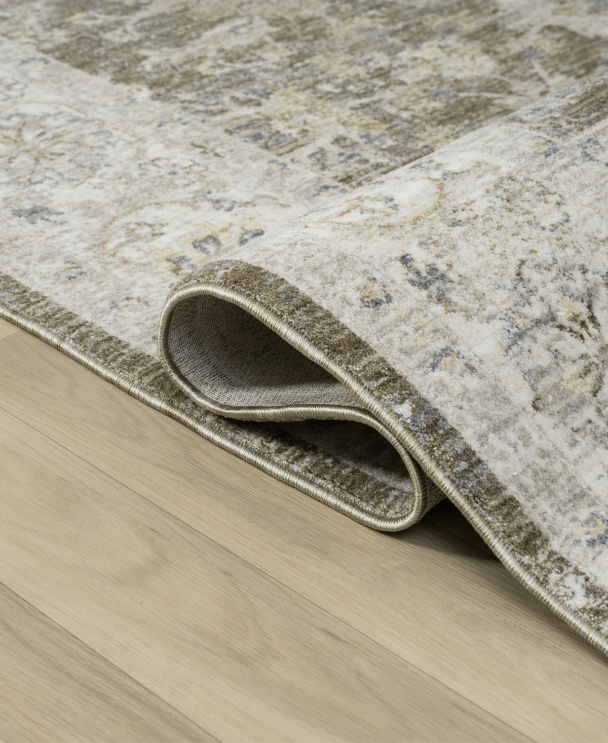 Lr Home Maria Mir-916 2'7"x7'10" Runner Area Rug