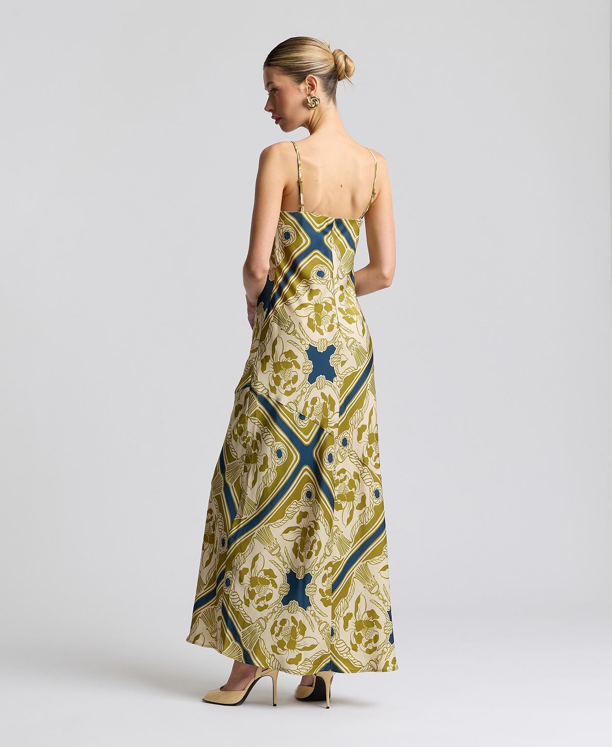Avec Les Filles Women's Cowl Neck Scarf Print Maxi Dress view 5 — MAYCSS fashion products