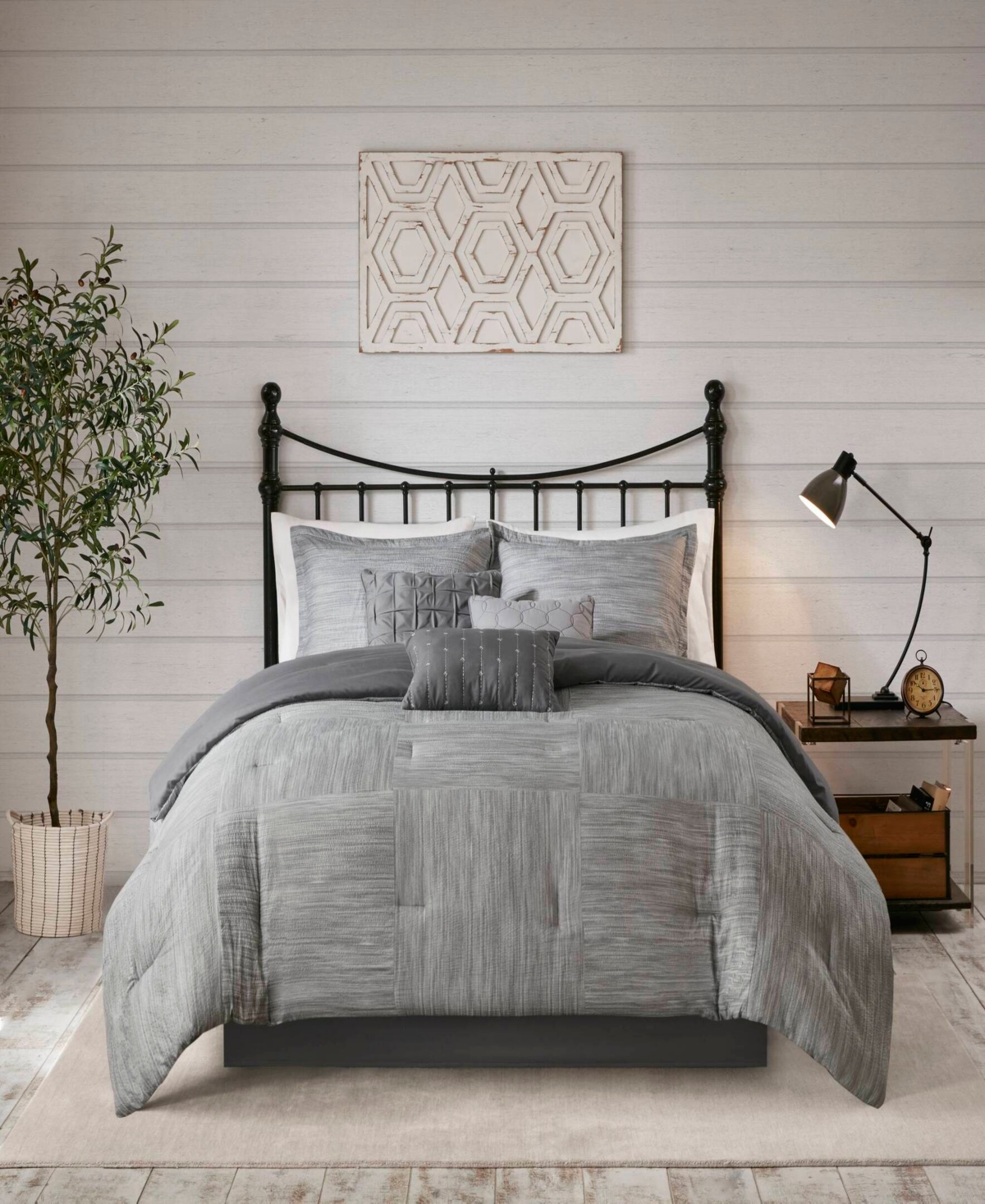 Madison Park Walter Seersucker 7-Pc. Comforter Set