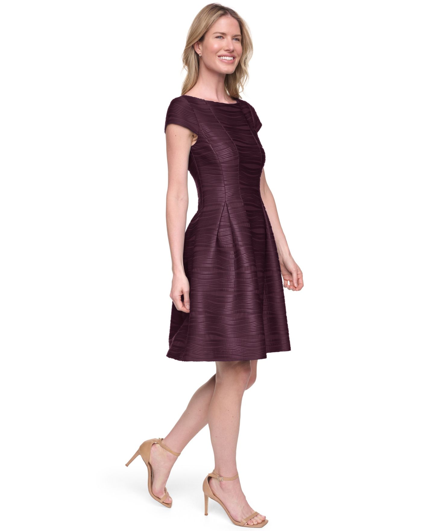 Женское платье Jessica Howard Boat-Neck Cap-Sleeve Release Pleat Fit & Flare, цвет: Rainforest — фото 3
