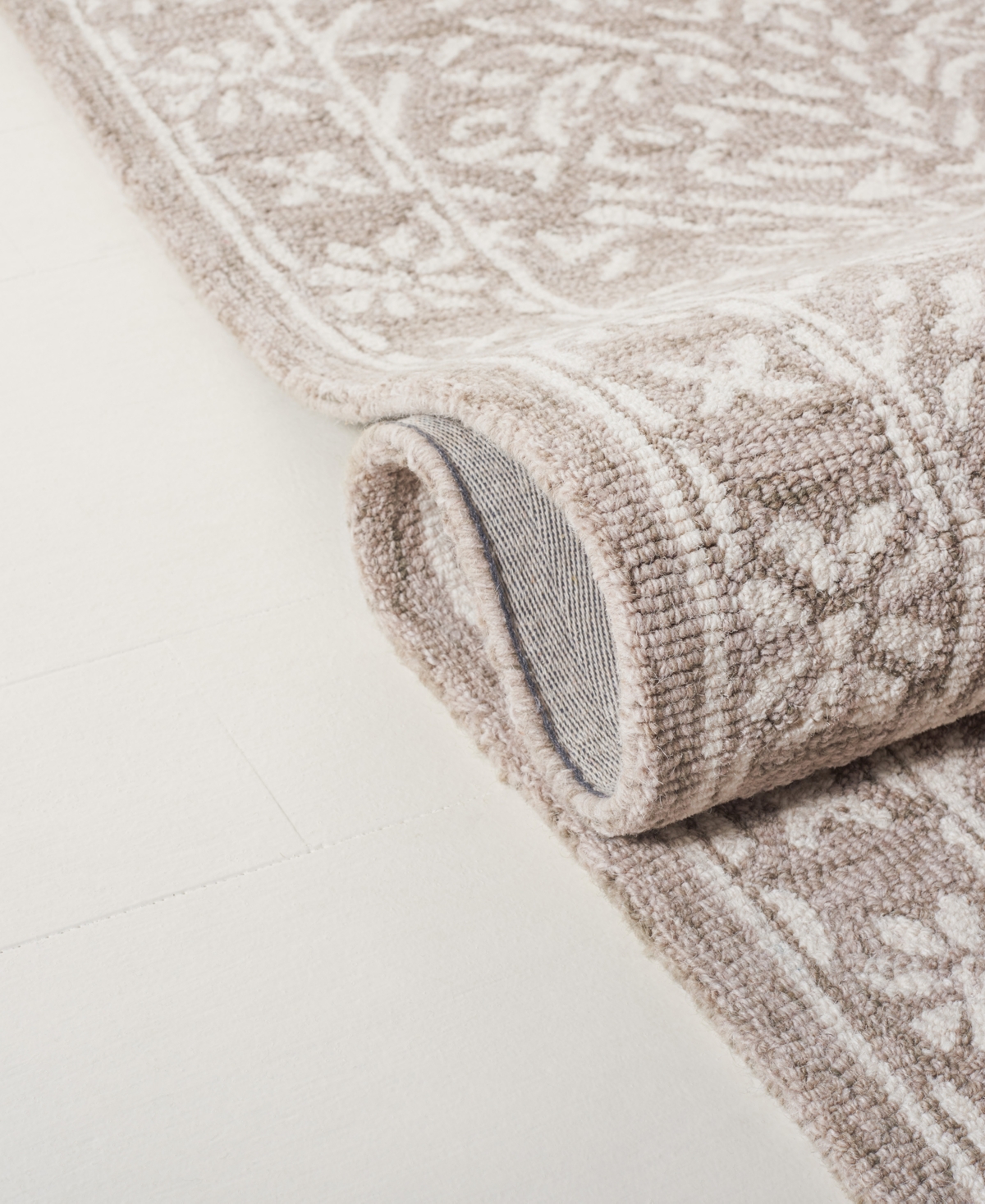 Lauren Ralph Lauren Olivier LRL6935G 3'X5' Area Rug