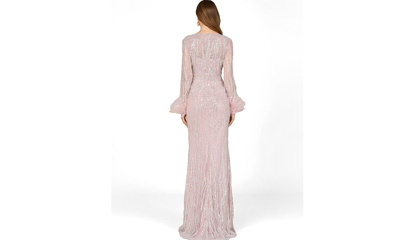 Женское платье Lara Long Sleeve Sheath Gown with Feathers, цвет: Фиолетовый туманный — фото 2