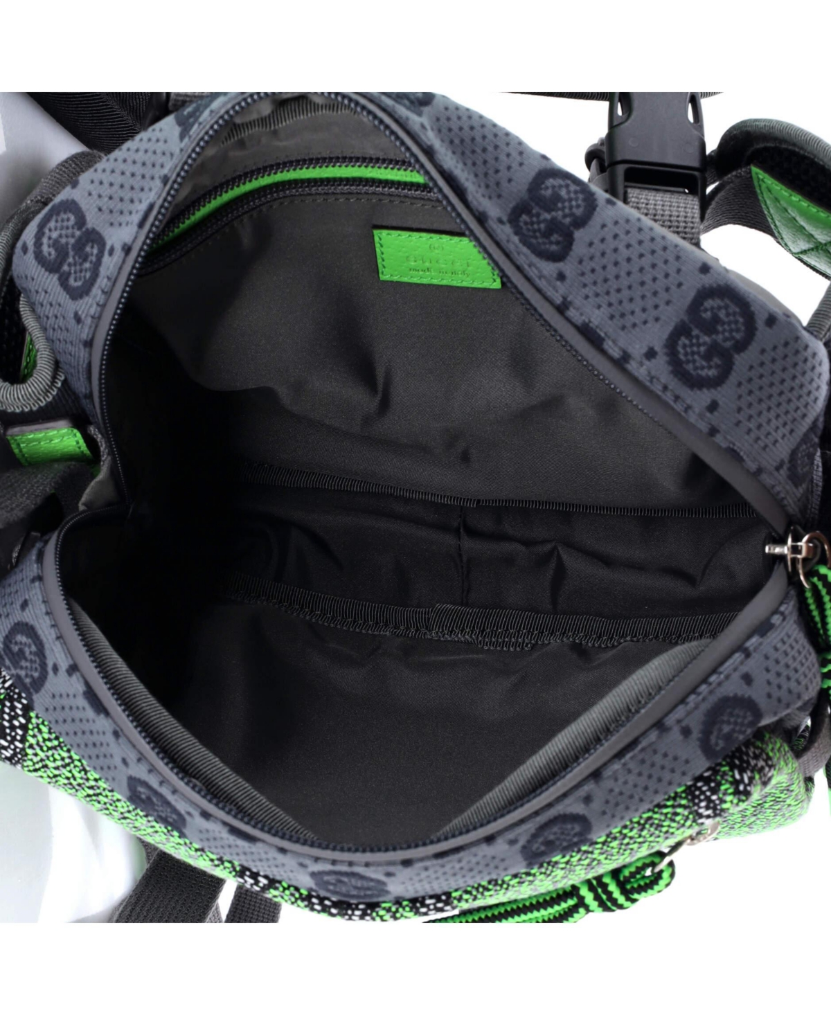 Pre-Owned Gucci Buckle Flap Chest Strap Backpack Gg Fabric with Rubber