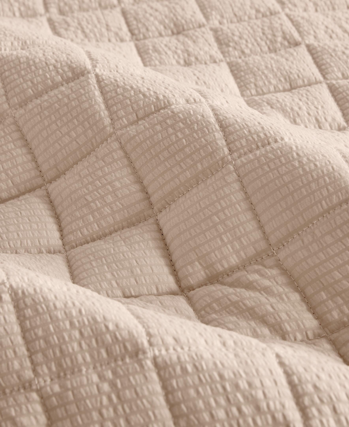 Linery and Co. Seersucker Quilt Set With Shams