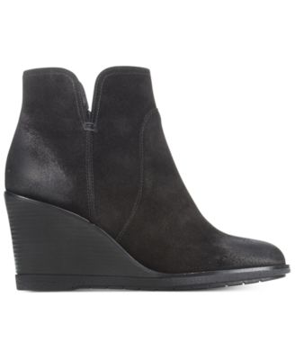 Kenneth Cole Reaction Dot-Ation Wedge Ankle Booties