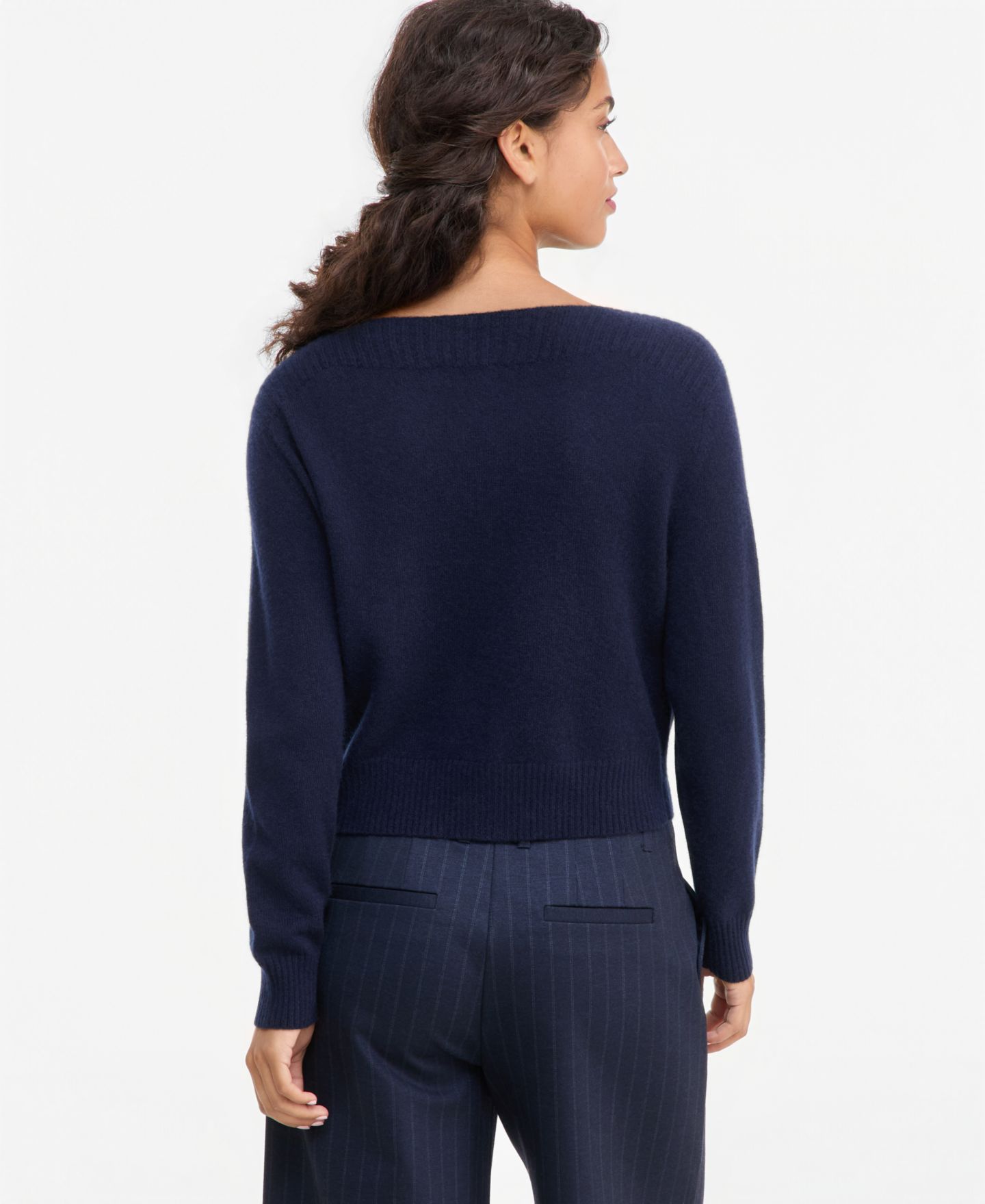 Женский свитер Charter Club 100% Cashmere Long Sleeve Boatneck, цвет: Тёмно-синий — фото 3