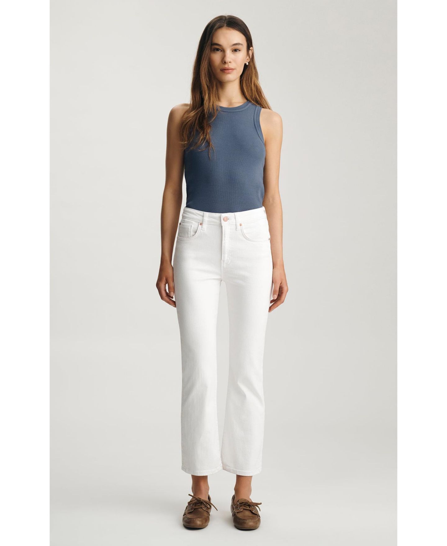 Женские джинсы Mavi Jeans Anika Mid Rise Cropped Flare In White Flex Blue, цвет: Белый синий — фото 4