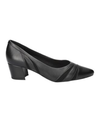Low Heel Dress Shoes