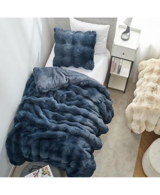 Snowball Giant - Oversized Comforter Set