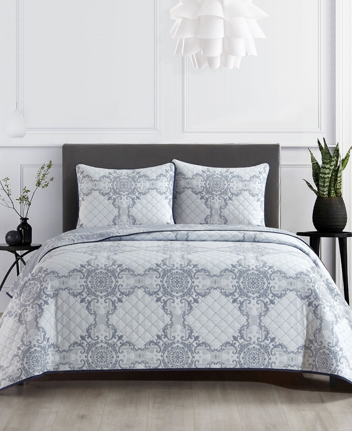 Stratford Park Mara Damask 3-Piece Quilt Set
