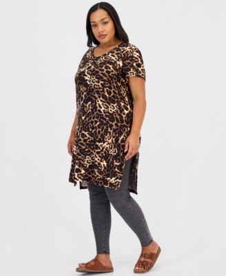Trendy Plus Size Printed V-Neck Tunic 