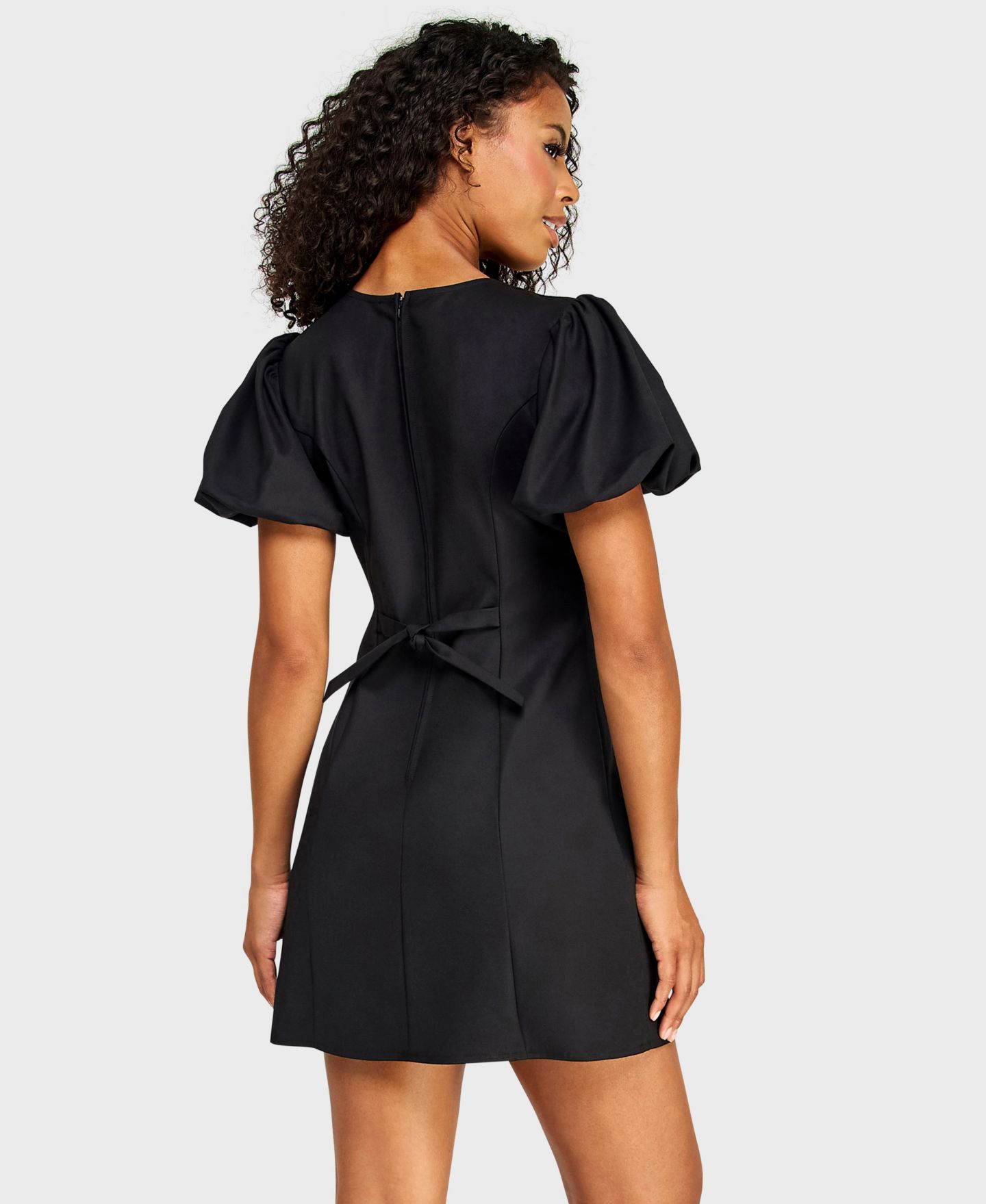 Женское платье Alex & Sophia Juniors' Scallop Button-Front Mini, цвет: Чёрный — фото 5