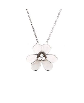 Frivole Pendant Necklace