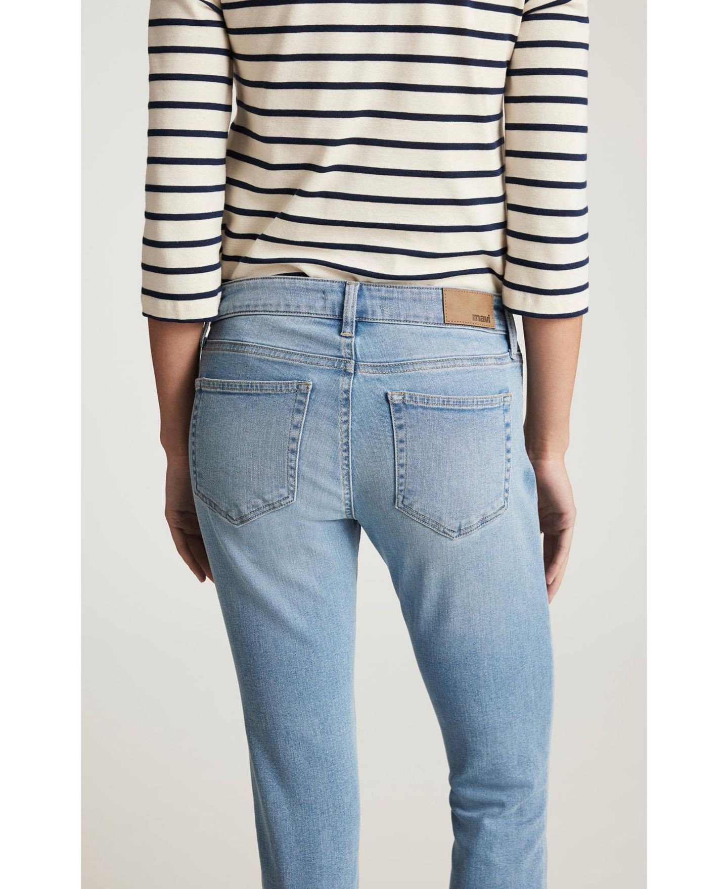 Женские джинсы Mavi Jeans Alexa Mid Rise Skinny, цвет: Пастельный синий — фото 5