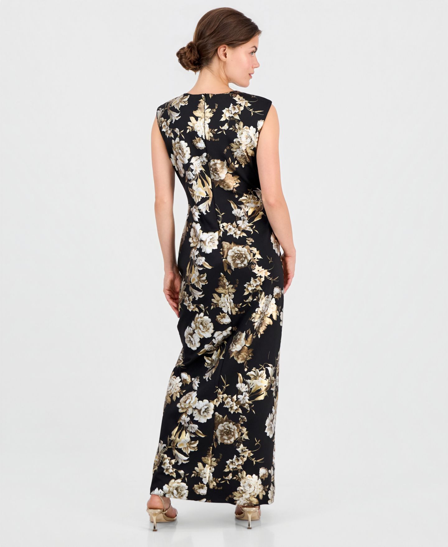 Женское платье Connected Petite Floral Ruffle Maxi, цвет: Чёрный — фото 2