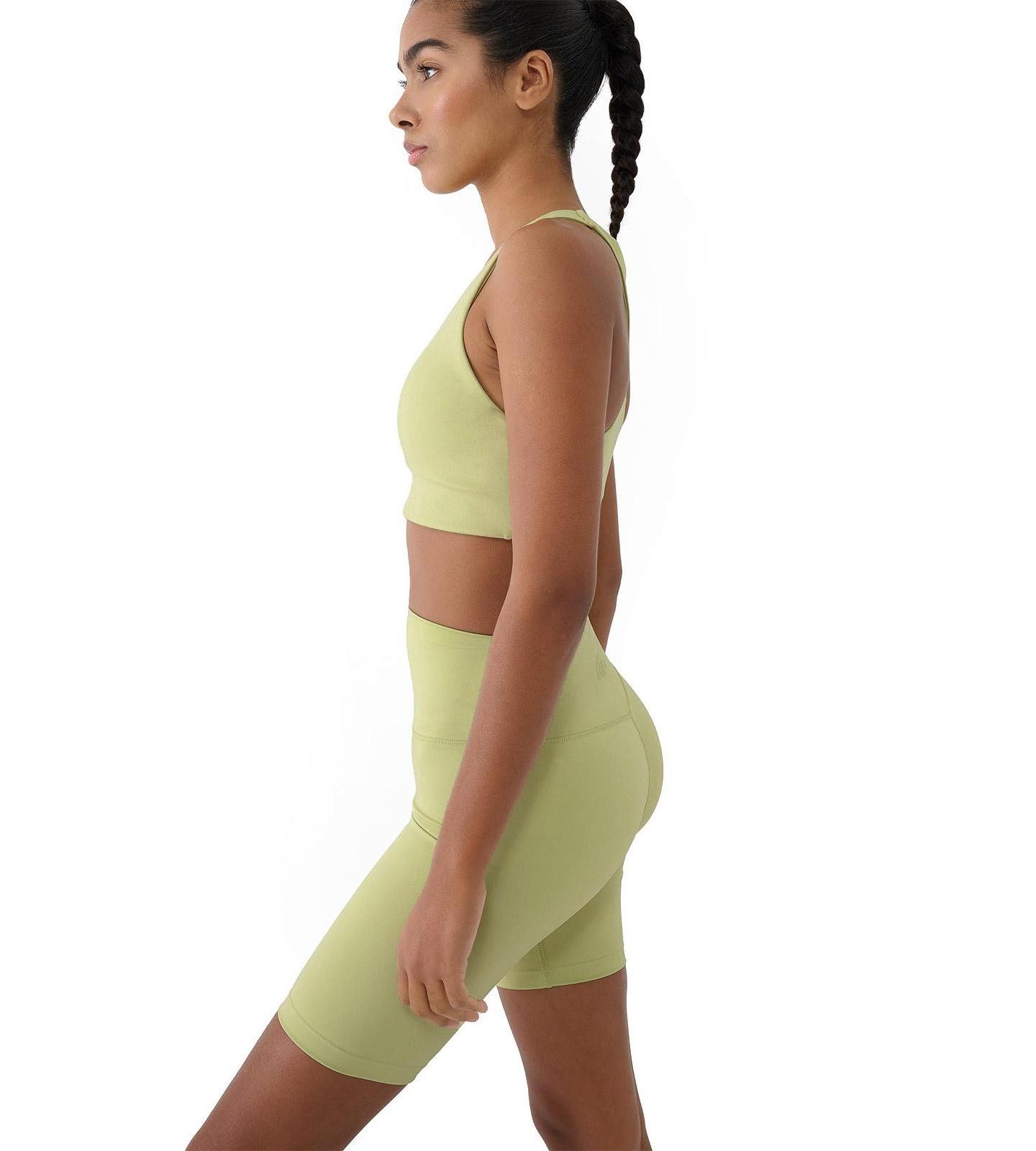 Женские леггинсы 4F Training Cycling Short, цвет: Светлый зелёный — фото 2