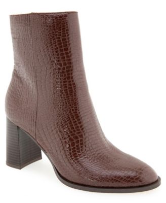 Women's Weyton Block Heel Bootie