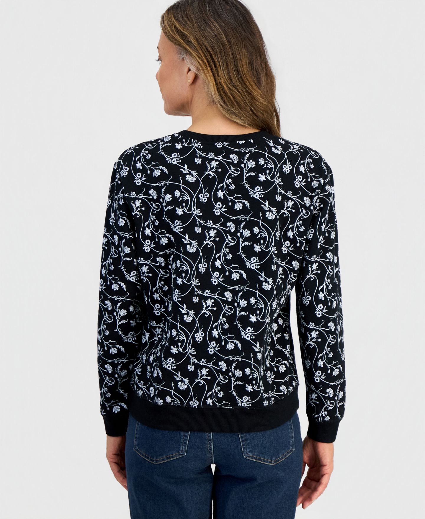Женский свитшот Style & Co Petite Floral Crewneck Fleece, цвет: Глубокий чёрный — фото 3