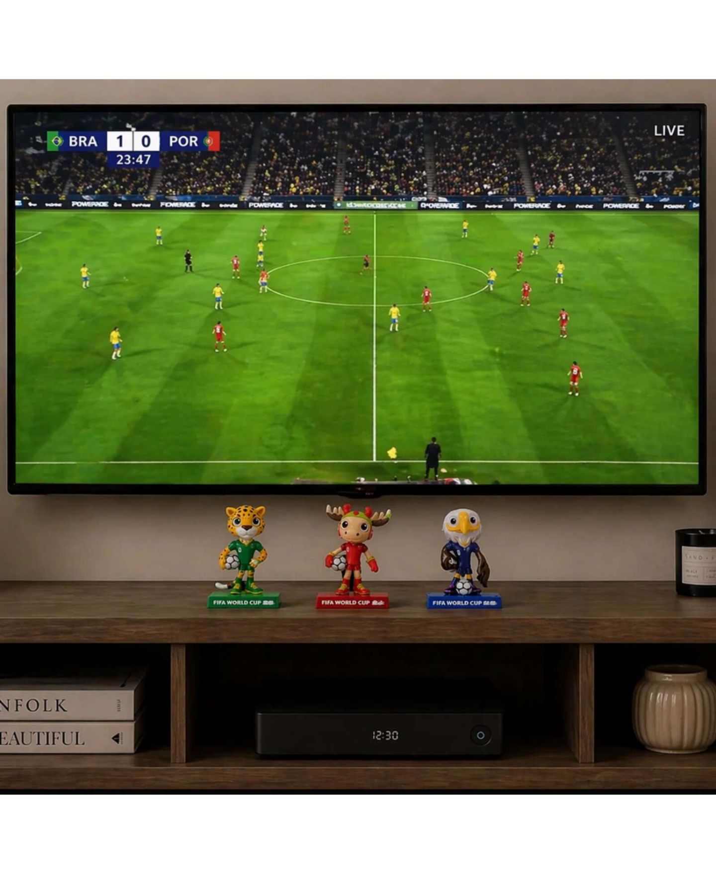 Детские фигурки FIFA 2026 World Cup Maple, Zayu and Clutch 5"H 3-Piece Figurine Set, 14+ — фото 3