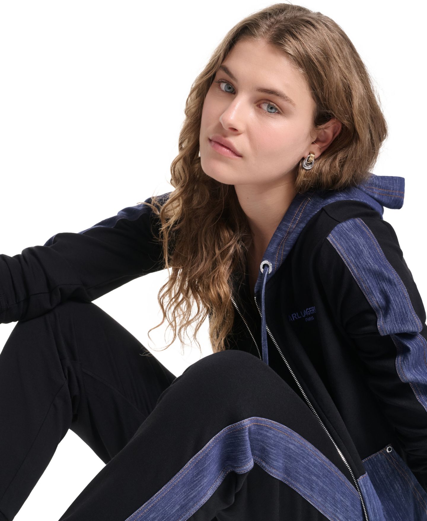 Женская куртка KARL LAGERFELD PARIS Zip-Up Denim-Contrast Hooded, цвет: Чёрный — фото 4