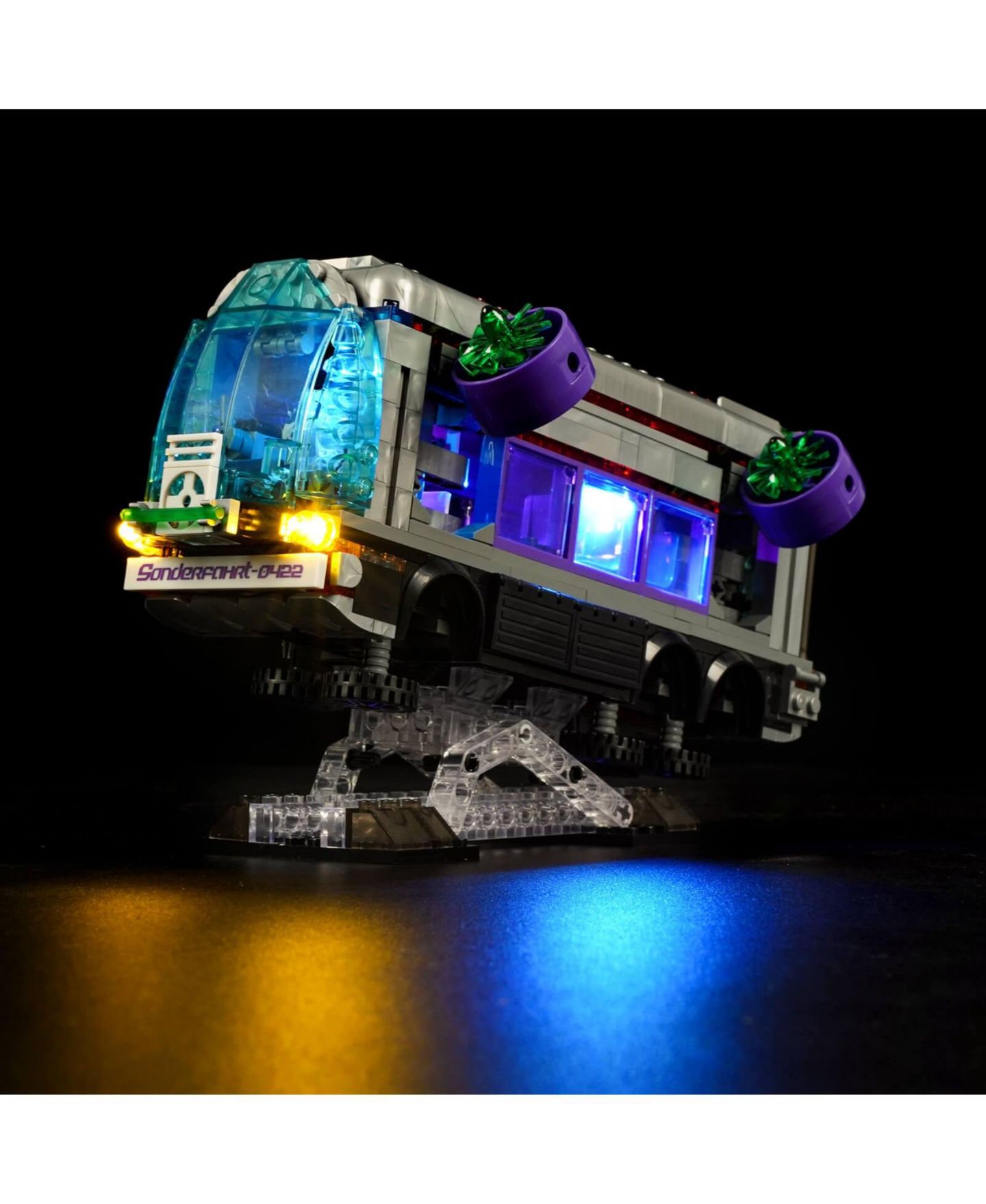 Детский конструктор Lumibricks Cyberpunk Future Bus 605-Piece 2-in-1 LED Light Building Set, Ages 16+ — фото 3