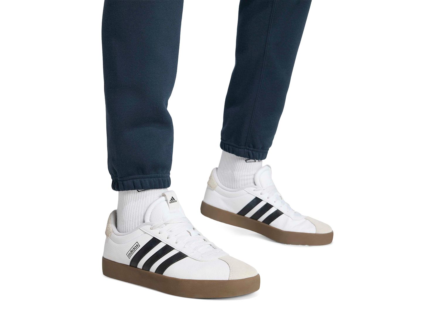 Мужские брюки adidas Season Fleece Regular-Fit Tapered, цвет: Чернильный — фото 4