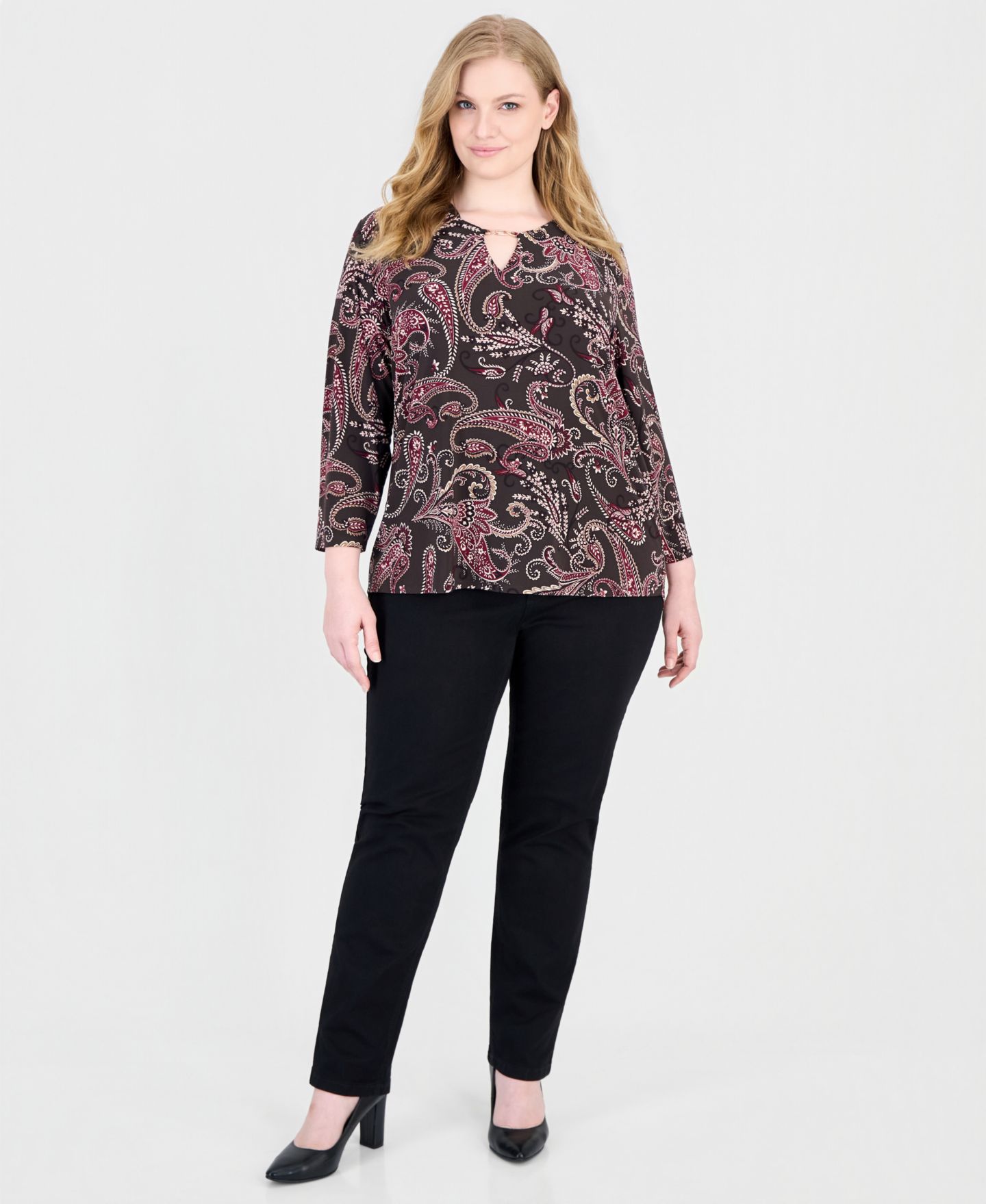 Женская блузка Jones New York Plus Size Paisley-Print V-Neck Keyhole 3/4-Sleeve, цвет: Кофейный — фото 2