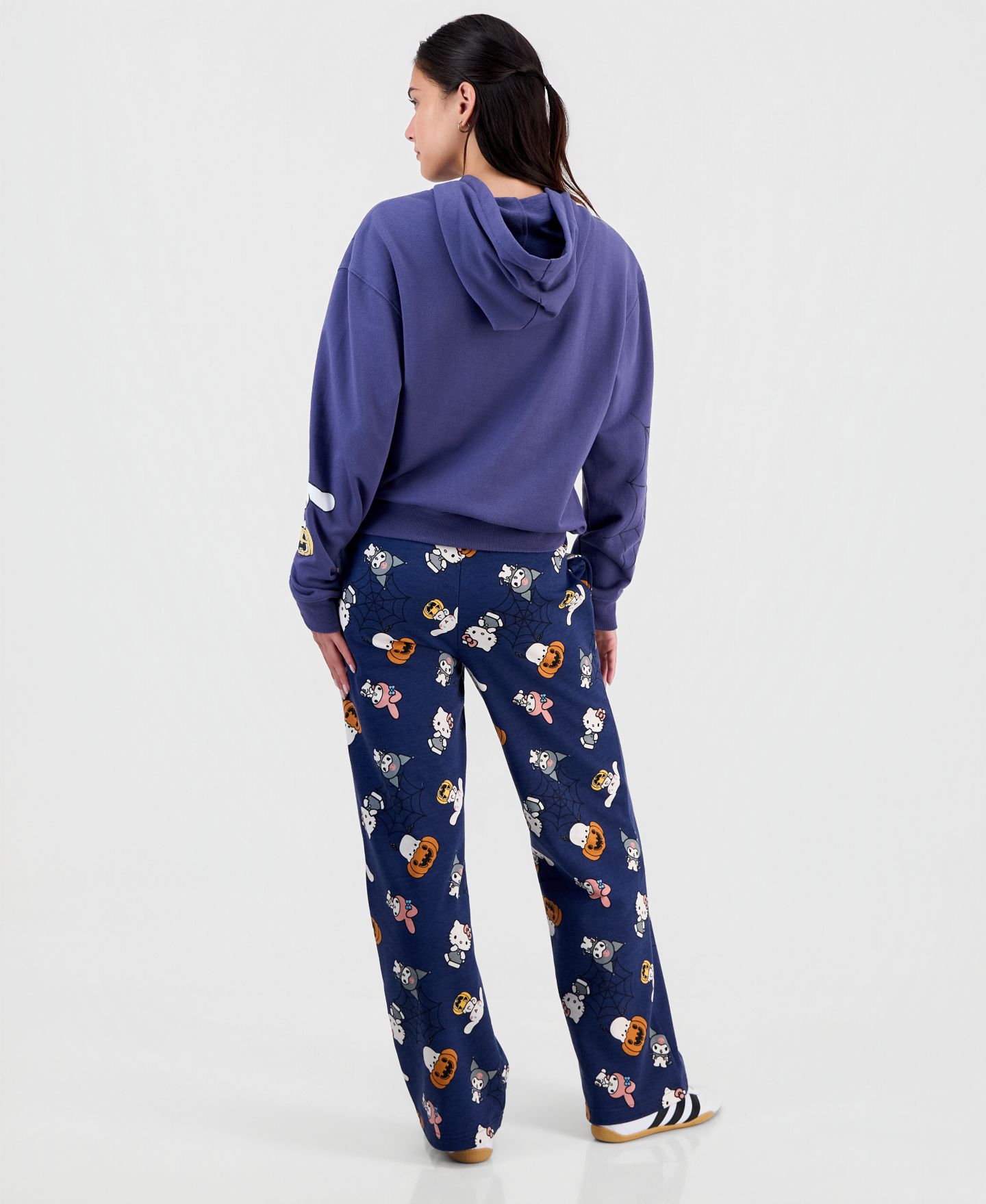 Женские комплекты Sanrio Juniors' Hello Kitty And Friends Halloween Hoodie Sweatshirt & Drawstring Pants, цвет: Синий — фото 3