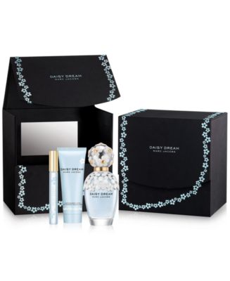 MARC JACOBS 4-Pc. Daisy Dream Gift Set - Shop All Brands - Beauty - Macy&#39;s
