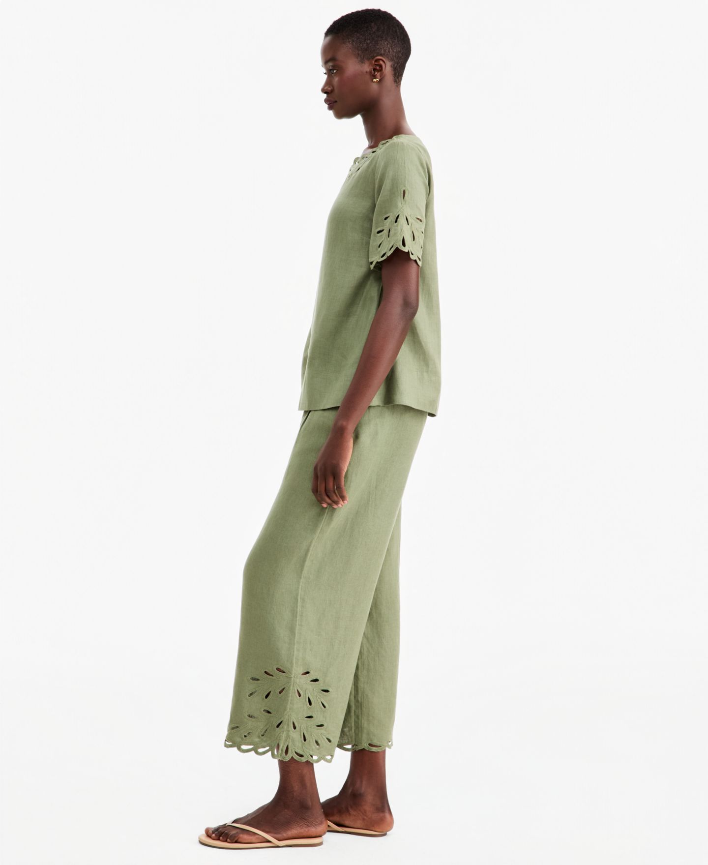 Женские брюки Charter Club Linen Eyelet-Hem Cropped Wide-Leg, цвет: Холодный оливковый — фото 2