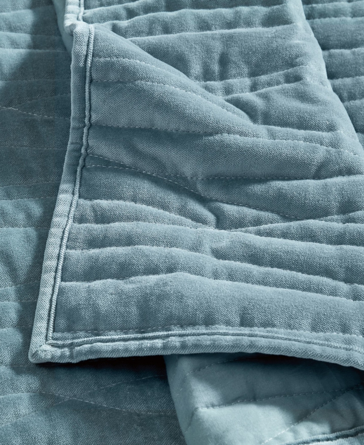 Royal Velvet Wavy Cotton Matte 3-Piece Quilt Set
