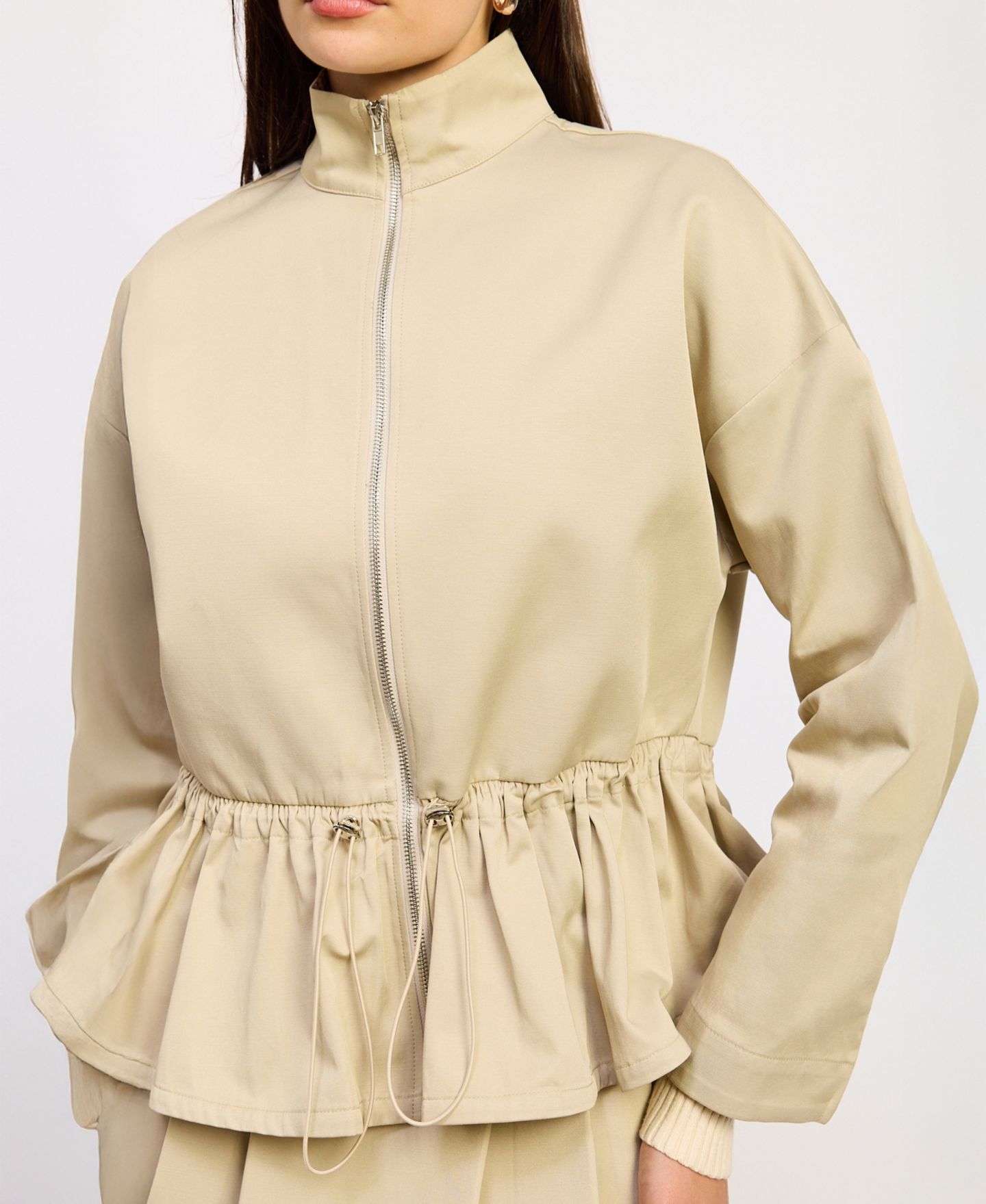 Женская куртка En Saison Annie Zipper Front Collared, цвет: Бежевый тёмно-синий — фото 4