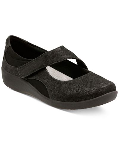 Clarks Collection Women's Cloudsteppers™ Sillian Bella Mary Jane Flats ...