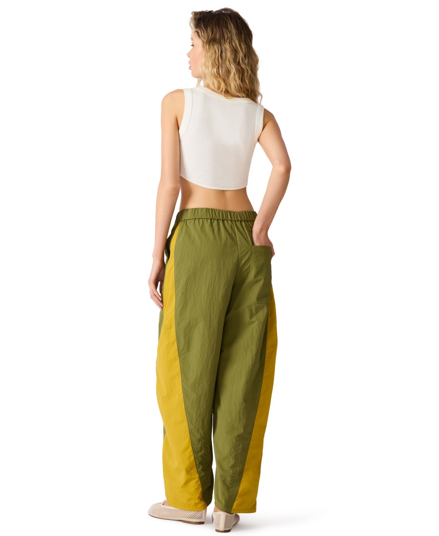 Женские брюки Steve Madden Khoda Mid-Rise Barrel Track Pants, цвет: Cargo — фото 5