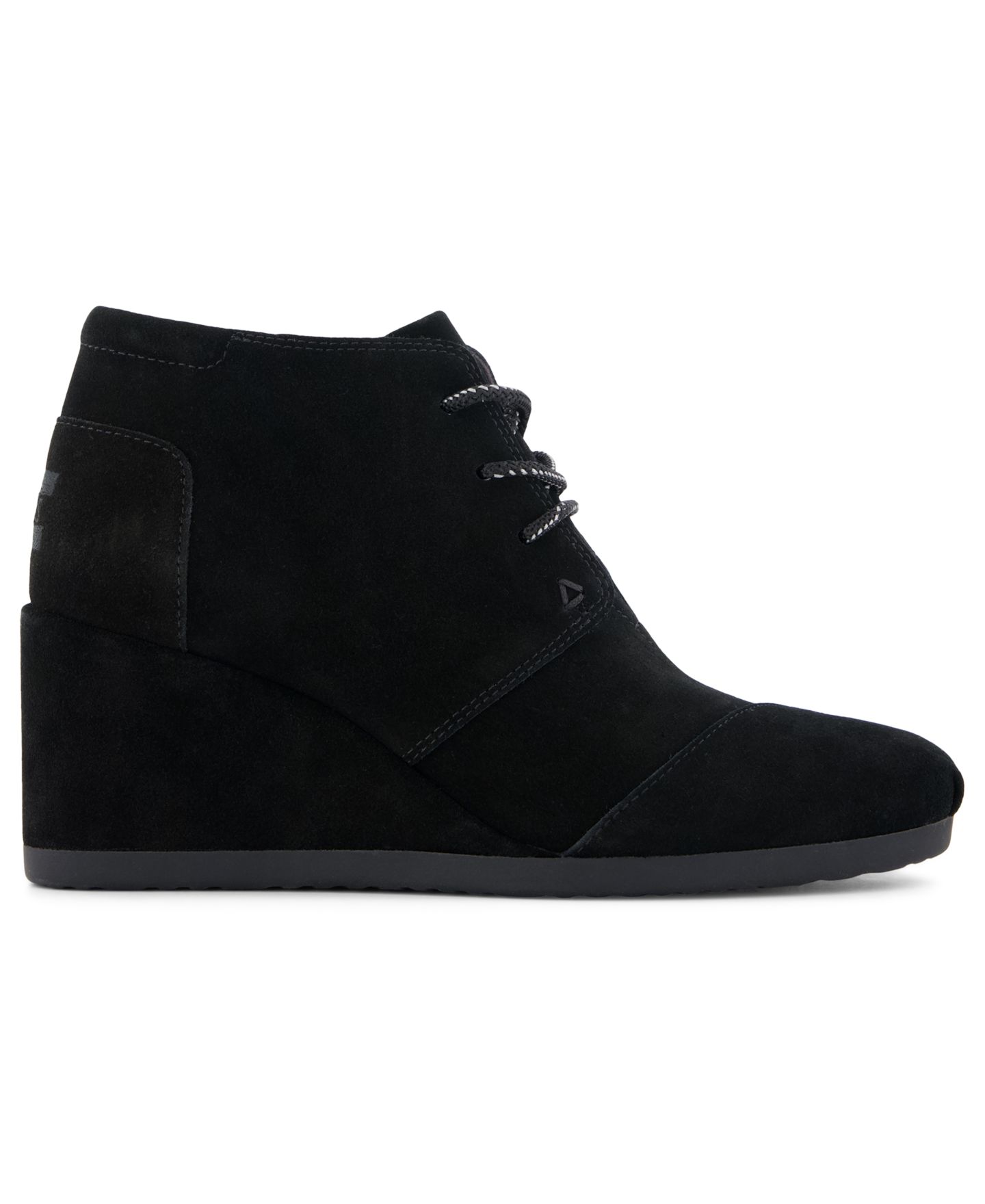 Женские ботинки TOMS Desert Wedge Plus Lace-Up Booties, цвет: Чёрный замшевый — фото 2