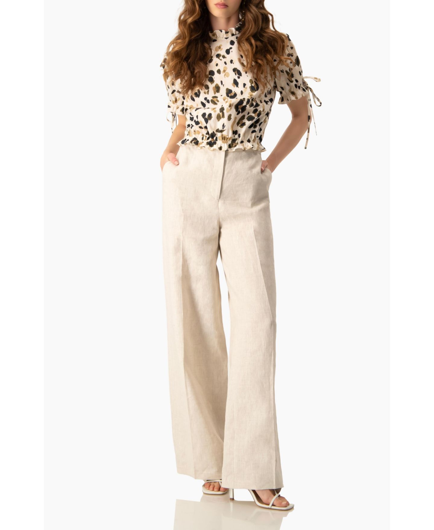 Женская блузка Ivonne Abstract Animal Print Crop Blouse, Puff Sleeve Ruffle Neck Top, цвет: Оливковый зелёный — фото 5