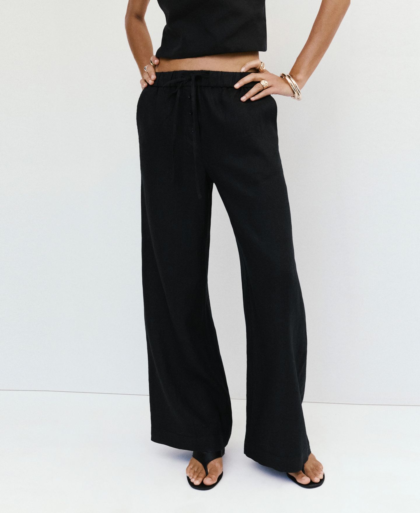 Женские брюки MANGO Wide-Leg Linen, цвет: Чёрный — фото 1