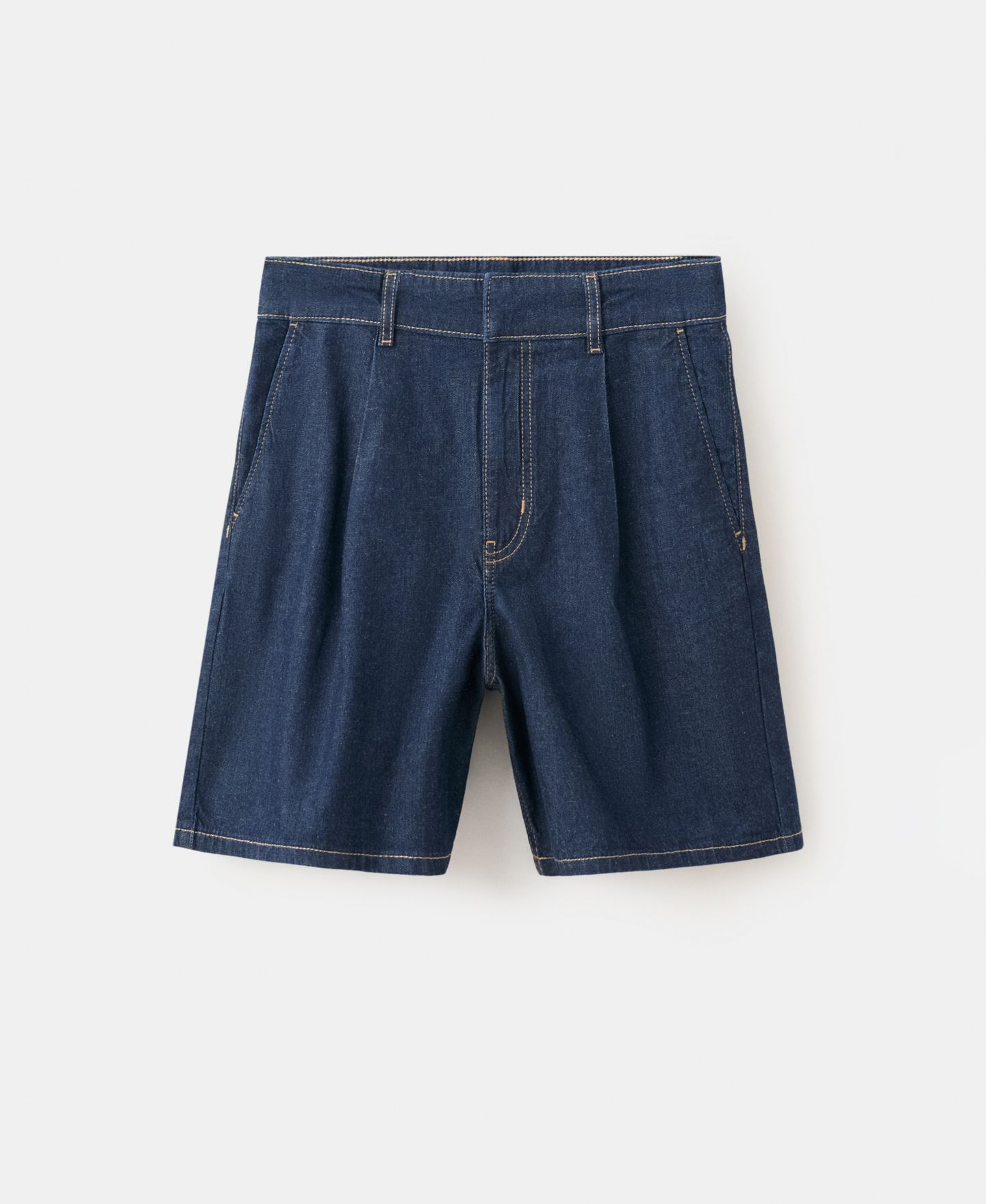 Женские шорты Mango Mid-Rise Pleats Denim Bermuda, цвет: Синий — фото 1