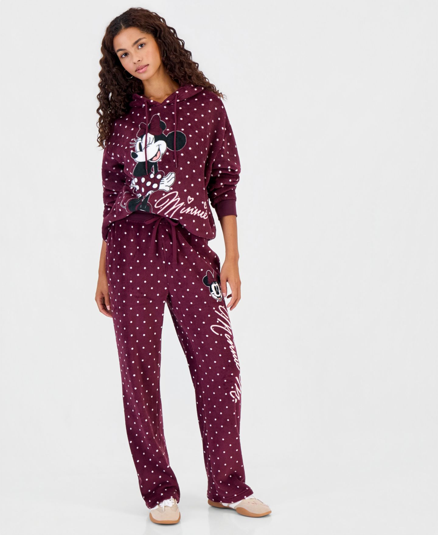 Женский свитер Disney Juniors' Minnie Woobie Graphic Polka-Dot Fleece Pullover, цвет: Винный — фото 4
