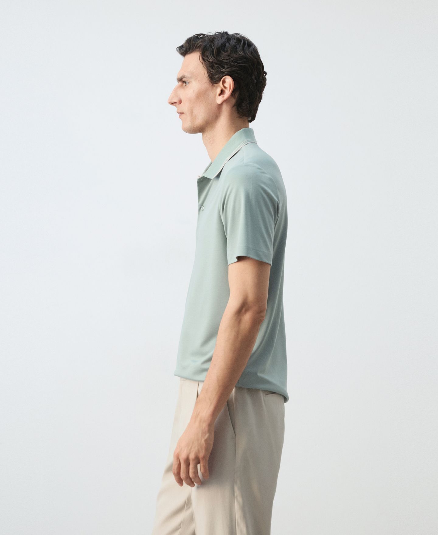 Мужское поло MANGO Slim-Fit Solid Polo Shirt, цвет: Изумрудный зелёный — фото 6