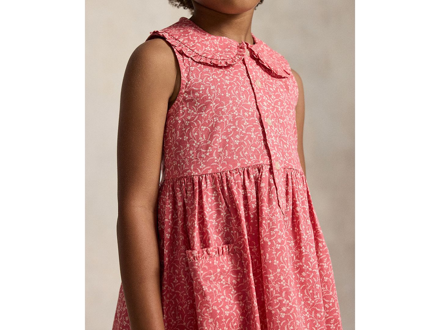 Платье Polo Ralph Lauren Floral Sleeveless Shirt Dress для девочек, цвет: С принтом розовый — фото 2
