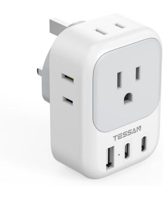 US to UK Plug Adapter, Type G Travel Adaptor with 4 Electrical Outlets 3 USB Ports (2 USB C), Ireland Power Adapter for USA to England London